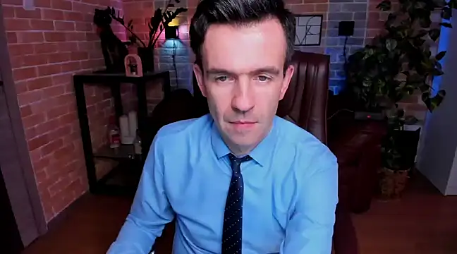 SteveTiger online show from December 12, 9:51 am