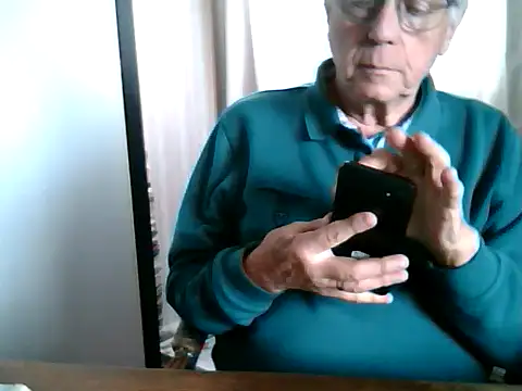 Snapshot of johnjohn622662 chatting on September 16, 1:45 pm johnjohn622662 online show from September 16, 1:45 pm