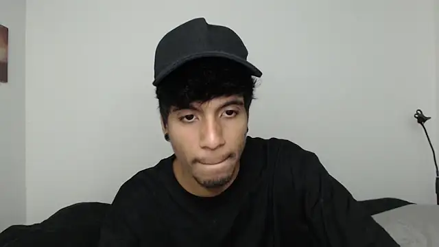 stevenosori online show from November 25, 1:18 am