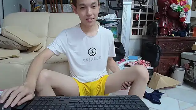 andrewooi online show from January 7, 1:32 pm