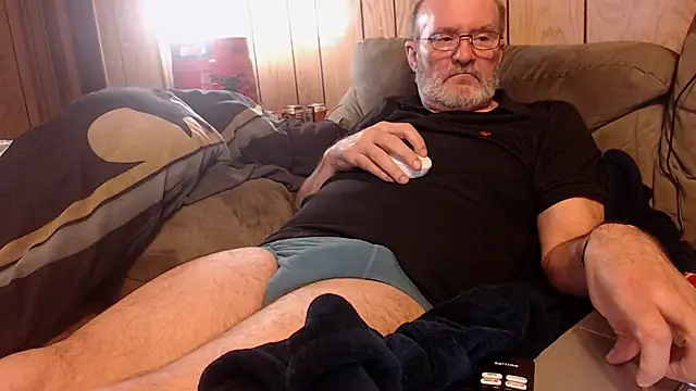 snickers1 online show from March 26, 8:18 am