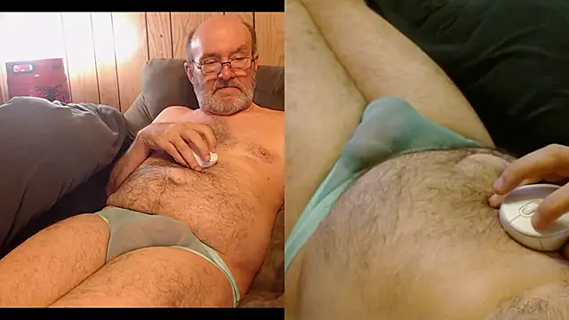 snickers1 online show from March 16, 5:44 am