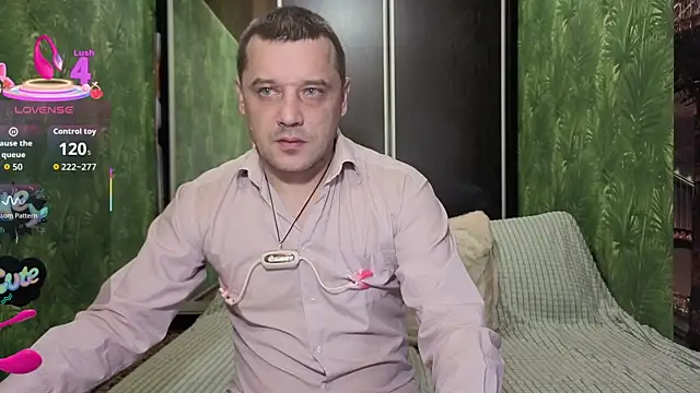 DanielOhCool online show from October 18, 6:51 am