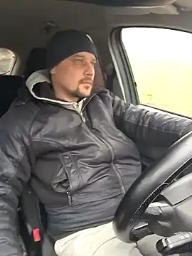 DanielOhCool online show from January 23, 9:50 am