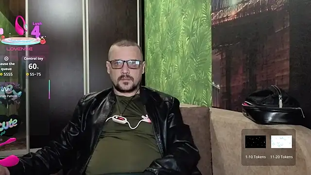 DanielOhCool online show from September 25, 7:40 am