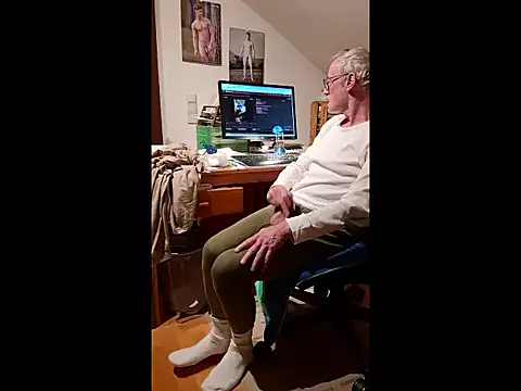 BerndisCam online show from December 17, 4:02 pm