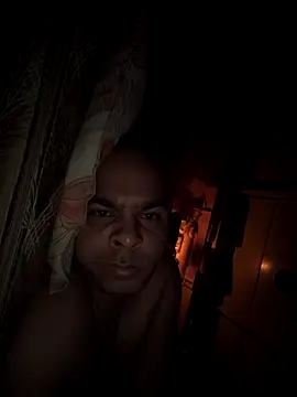 Vickyrajput009 online show from April 14, 1:06 am