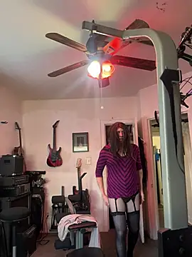 Jcharlesnew69xh online show from February 27, 10:09 pm