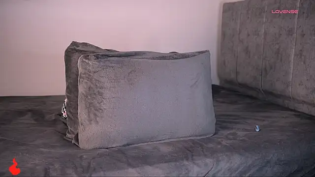 aydan hw online show from February 24, 7:14 pm