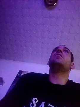 Codymc89 online show from December 15, 5:15 am