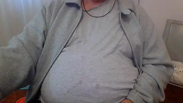 ANONIMO7735 online show from October 19, 5:34 am