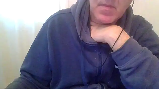 ANONIMO7735 online show from March 2, 7:15 am