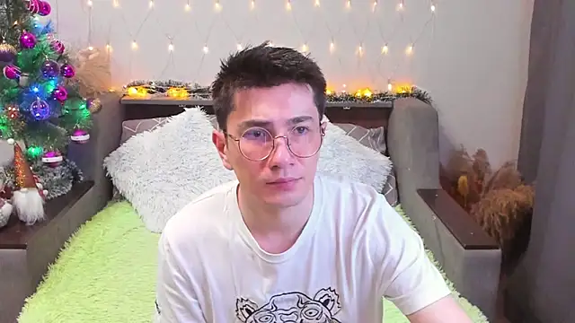 Yumi steve online show from January 5, 7:39 pm