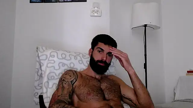 Verycutex online show from November 13, 8:19 am