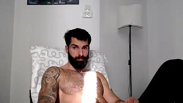 Verycutex online show from November 22, 9:09 am