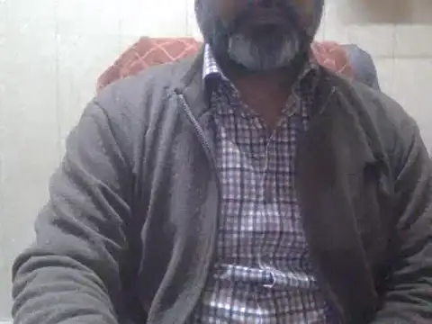 hairymaster95 online show from December 24, 4:11 am