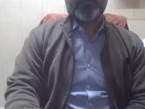 hairymaster95 online show from January 1, 6:15 am