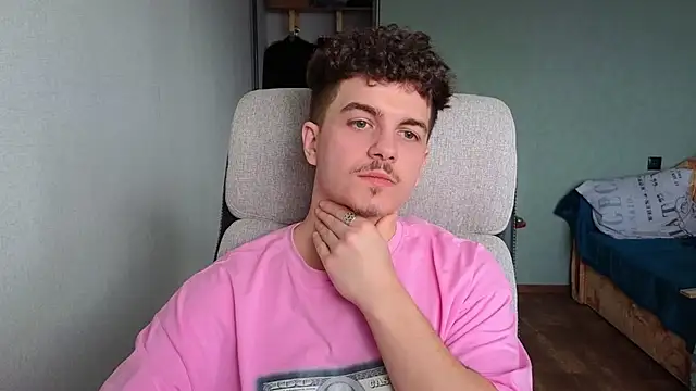 Remy Miles online show from February 23, 1:35 pm