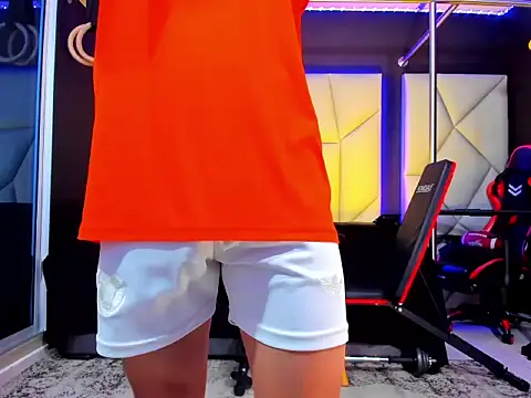 Aydenmiller96 online show from December 2, 1:52 am