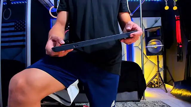 Aydenmiller96 online show from March 27, 4:38 am