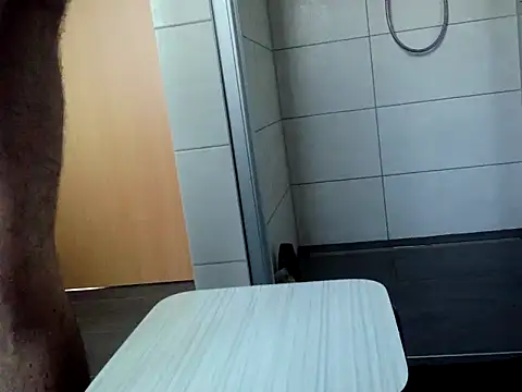 mopa81 online show from April 9, 5:52 pm