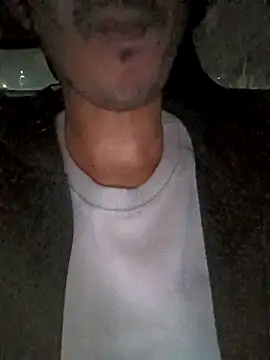 dreamtoungelick69 online show from January 19, 1:35 pm