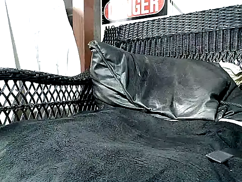 HungHawaiian808xh online show from November 4, 5:19 am