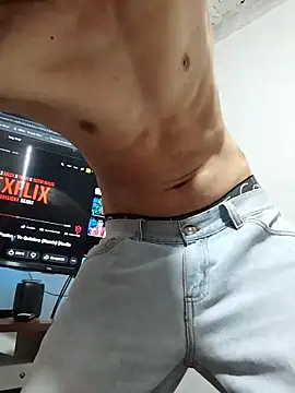 SebasOrte94 online show from November 9, 5:06 pm