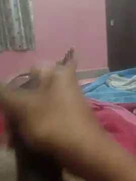 omar23121 online show from January 9, 7:08 pm