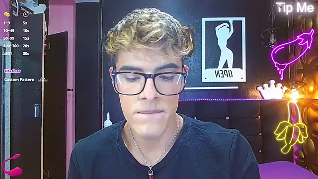 angel sexyevil online show from January 20, 12:18 pm