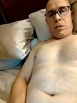 KCLMT online show from March 8, 4:38 am