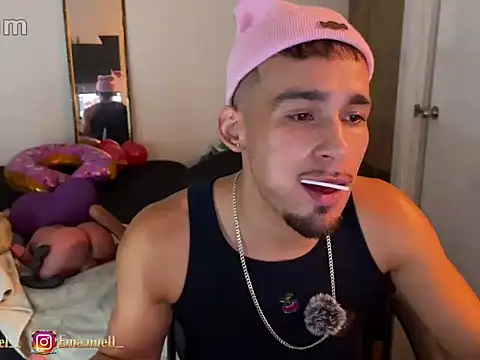 Emanuell   online show from March 16, 12:17 am