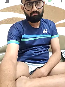 love4shownude online show from December 30, 2:31 am