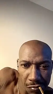 RinsingWood84 online show from December 1, 12:41 pm