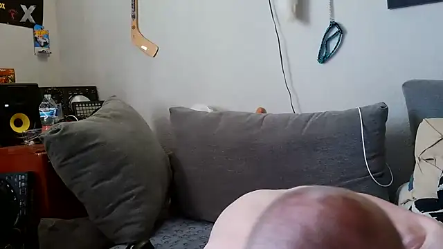 pyrowuff online show from May 25, 2:34 pm