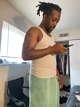 YaDaddyBBC online show from January 9, 4:01 pm