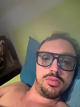 minga1995 online show from October 4, 8:52 am