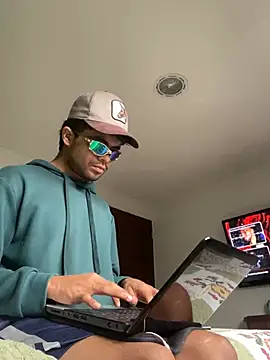 pinedasex777 online show from January 30, 8:31 pm