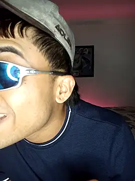 pinedasex777 online show from September 15, 11:06 pm