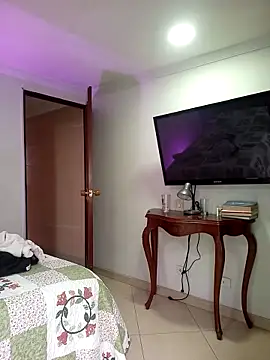 pinedasex777 online show from September 19, 2:39 pm