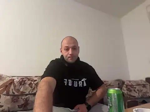 Flakka95 online show from January 14, 1:10 am