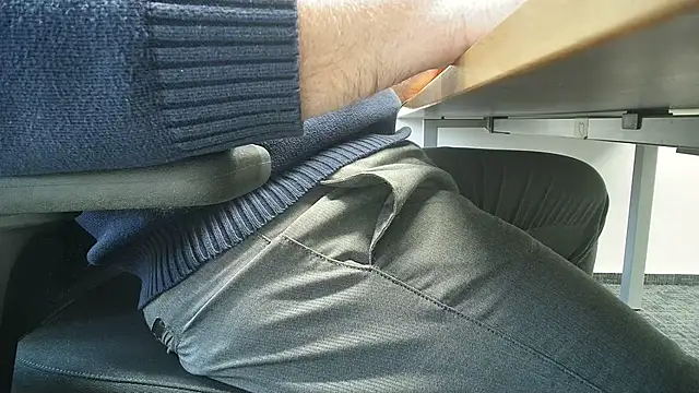 69bezfleku online show from December 15, 8:22 am