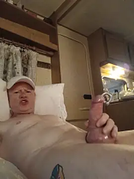 Slutboiskin online show from June 21, 4:07 am