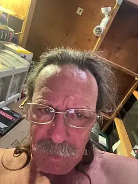 11lanasevol online show from November 21, 11:42 am