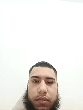 R3Y S3X online show from March 21, 11:45 pm