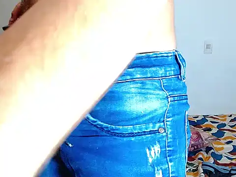 ares sexxx online show from December 28, 11:26 pm