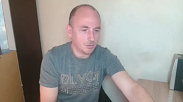 Johan   Barker online show from March 6, 1:52 pm