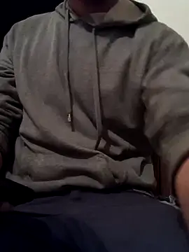 Snapshot of Rolandxxxr chatting on January 7, 3:33 pm Rolandxxxr online show from January 7, 3:33 pm