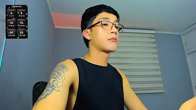 tom Howard online show from November 9, 5:11 am