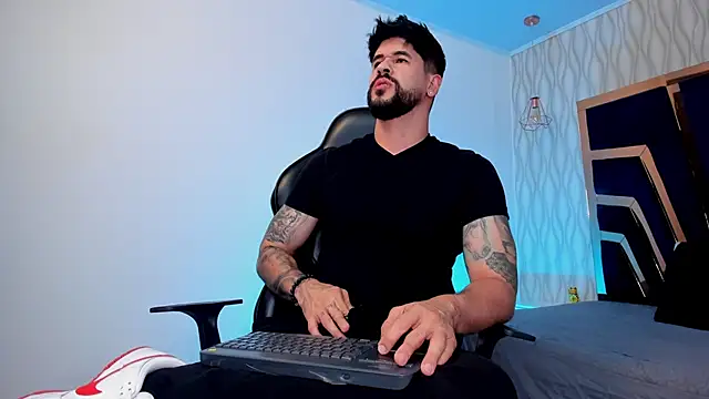 Petesevans online show from March 13, 11:44 pm